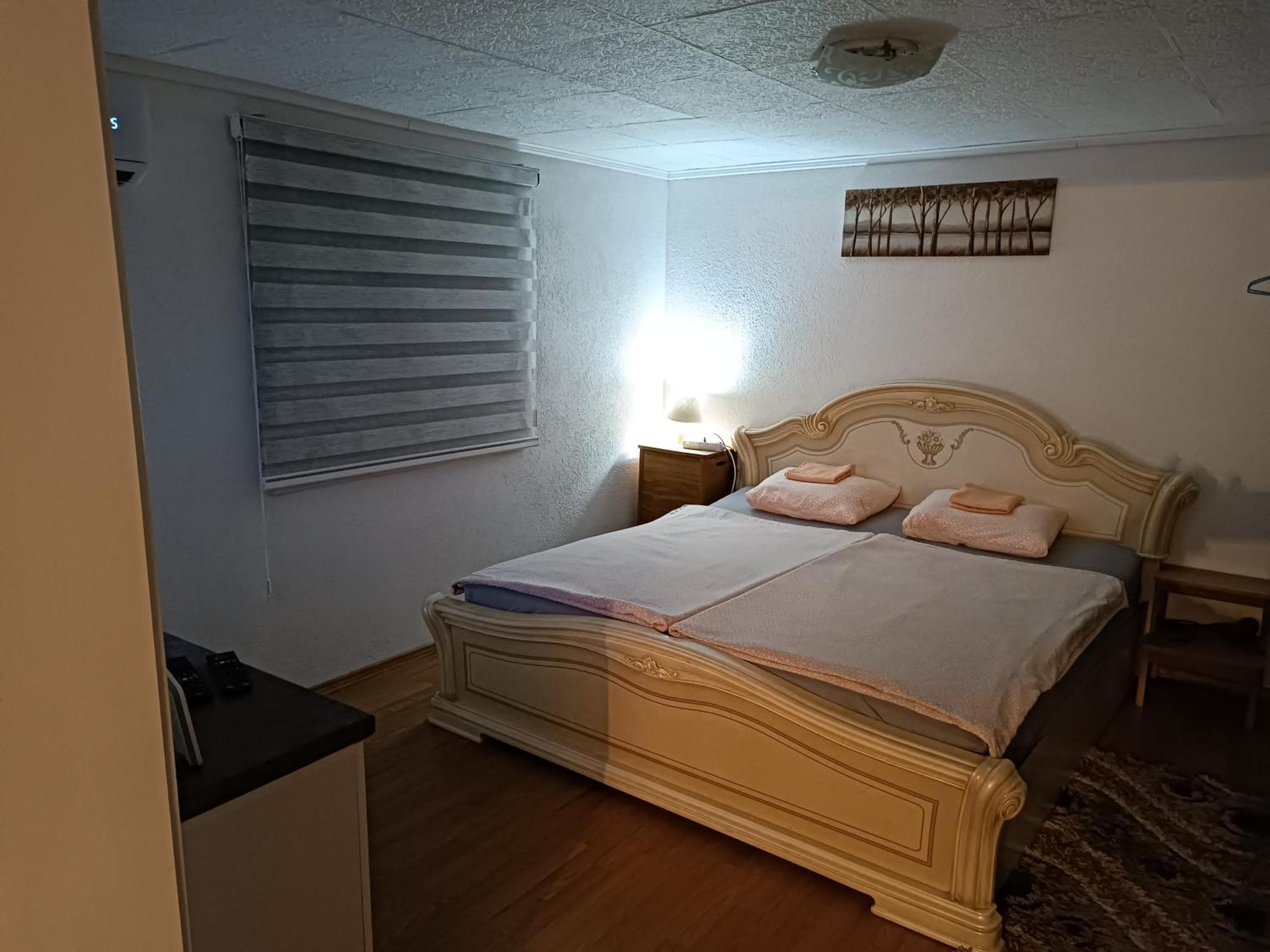 Cottage Auto Camp Vinac 亚伊采 外观 照片